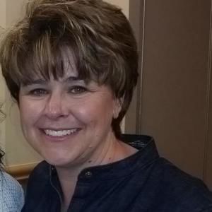 Meet your Posher, Suzanne